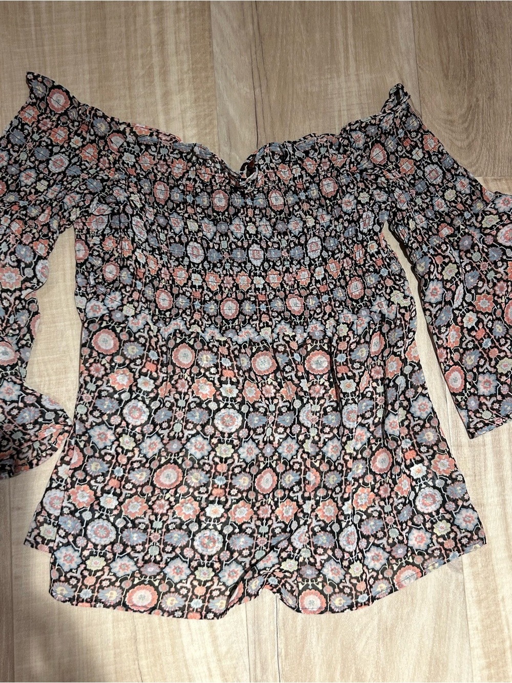 Elle Off-Shoulder Floral Peasant Top - Pink & Black
